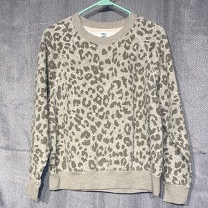 Old Navy Gray Animal Print Sweatshirt